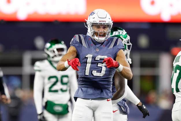 NFL, American Football Herren, USA 2025: Jets Vs Patriots NOV 13 November 13, 2025; Foxborough, MA, USA; New England Patriots wide receiver Mack Hollins (13) reacts during the NFL game between New York Jets and New England Patriots at Gillette Stadium in Foxborough, MA. (Credit Image: Anthony Nesmith Cal Media) (Credit Image: Anthony Nesmith Cal Sport Media) Foxborough Massachusetts United States EDITORIAL USE ONLY Copyright: xx ZUMA-20251113_zma_c04_055.jpg AnthonyxNesmithx csmphotothree442583