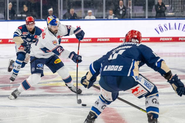 Ryan Murphy 24 EHC Red Bull Muenchen , EHC Red Bull Muenchen vs Schwenninger Wild Wings, PENNY DEL, Main Round, Matchday 29, 18 12 2025 Muenchen Bayern Germany Copyright: xkolbert-press UlrichxGamelx