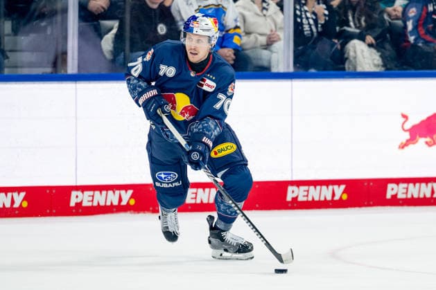 Maximilian Daubner EHC Red Bull Muenchen, 70 GER, EHC Red Bull Muenchen vs Augsburger Panther, Ice Hockey, DEL, Matchday 34, Season 2025 2026, 30 12 2025 GER, EHC Red Bull Muenchen vs Augsburger Panther, Ice Hockey, DEL, Matchday 34, Season 2025 2026, 30 12 2025 Muenchen Copyright: xEibner-Pressefoto HeikexFeinerx EP_HFR
