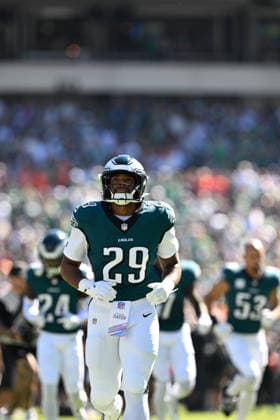 PHILADELPHIA, PA - OCTOBER 05: Philadelphia Eagles running back AJ Dillon 29 is shown during the game between the Philadelphia Eagles and the Denver Broncos on October 5th, 2025 at Lincoln Financial Field in Philadelphia, PA. (Photo by Terence Lewis Icon Sportswire) NFL, American Football Herren, USA OCT 05 Broncos at Eagles EDITORIAL USE ONLY Icon251005081