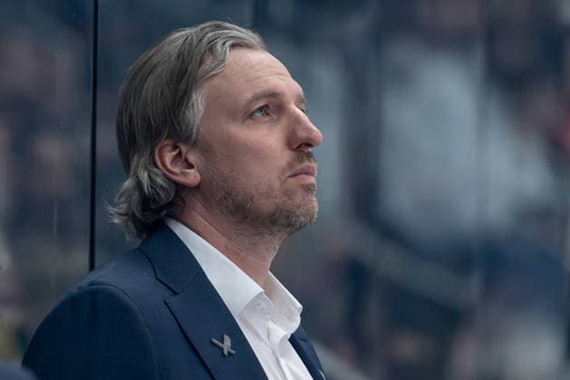 Max Kaltenhauser Co Coach, EHC Red Bull Muenchen Portrait Portrait GER, Augsburger Panther vs EHC Red Bull Muenchen, Ice Hockey, DEL, 46 Matchday, Season 2025 2026, 27 02 2026 GER, Augsburger Panther vs EHC Red Bull Muenchen, Ice Hockey, DEL, 46 Matchday, Season 2025 2026, 27 02 2026 Augsburg Copyright: xEibner-Pressefoto HeikexFeinerx EP_HFR