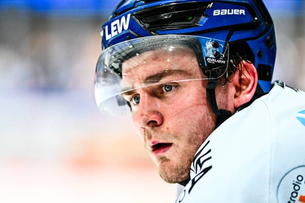 Alexander Blank Augsburger Panther, 26 , GER, Iserlohn Roosters vs Augsburger Panther, Ice Hockey, Penny DEL, 47 Matchday, Season 2025 2026, 01 03 2026, GER, Iserlohn Roosters vs Augsburger Panther, Ice Hockey, Penny DEL, 47 Matchday, Season 2025 2026, 01 03 2026 Iserlohn Copyright: xJonasxBrockmann Eibner-Pressefotox EP_JBN