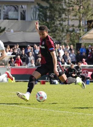 06 04 2026 Soccer Season 2025 2026 Regionalliga Bayern 27 Matchday 1 FC Nürnberg FCN II Club SpVgg Greuther Fürth II Kleeblatt U23 DaMa xdaxmax Noah Maboulou 37, 1 FC Nürnberg FCN II with shot on goal