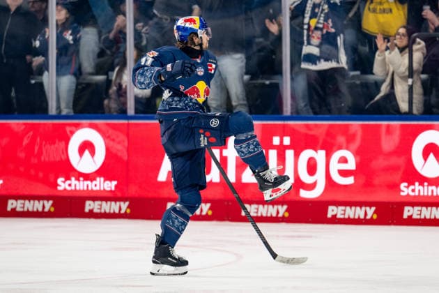 Markus Eisenschmid EHC Red Bull Muenchen, 11 celebrates his goal for 4 1 GER, EHC Red Bull Muenchen vs Adler Mannheim, ice hockey, DEL, playoffs, semi-final game 4, season 2025 2026, 14 04 2026 GER, EHC Red Bull Muenchen vs Adler Mannheim, ice hockey, DEL, playoffs, semi-final game 4, season 2025 2026, 14 04 2026 Muenchen Copyright: xEibner-Pressefoto HeikexFeinerx EP_HFR