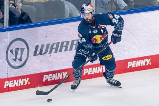Ryan Murphy EHC Red Bull Muenchen, 24 GER, EHC Red Bull Muenchen vs Adler Mannheim, Ice Hockey, DEL, Playoffs, Semifinal Game 4, Season 2025 2026, 14 04 2026 GER, EHC Red Bull Muenchen vs Adler Mannheim, Ice Hockey, DEL, Playoffs, Semifinal Game 4, Season 2025 2026, 14 04 2026 Muenchen Copyright: xEibner-Pressefoto FranzxFeinerx EP_HFR