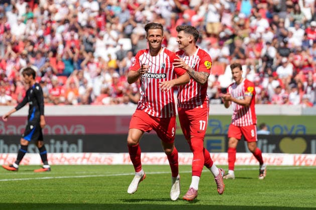 Lucas Höler (Lucas Hoeler), SC Freiburg, 09, and Lukas Kübler (Lukas Kuebler), SC Freiburg, 17—goal celebration, emotions, shot on goal, finish, goal scored, goal, hit, Germany, soccer, friendly match, season opener, SC Freiburg vs. Crystal Palace, August 15, 2026, Europa-Park Stadium, Freiburg, Freiburg, Europa-Park Stadium, Baden-Württemberg, Germany Copyright: xArnexAmbergx