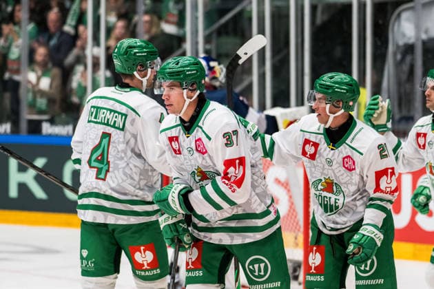 September 11, 2026: Albin Sundsvik of Rögle celebrates after scoring the 3-0 goal during the CHL game between Rögle and RB Salzburg on September 11, 2026 in Ängelholm. Photo by Niclas Jönsson, BILDBYRAN COP 273 NO0441. ice hockey, CHL, Champions Hockey League, Rögle, Red Bull Salzburg, Rögle BBENG, cheering, celebrates Copyright: NICLASxJÖNSSON BB260911NO074