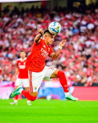 September 13, 2026, Lisbon, Lisbon, Portugal: Echeverri of SL Benfica takes a shot on goal during the Liga Portugal Betclic match between SL Benfica and Gil Vicente FC at the Estadio da Luz on September 13, 2026 in Lisbon, Portugal. Soccer2026: SL Benfica 3 Vs 1 Gil Vicente FC.  - ZUMAr200 20260913_zsp_r200_081 Copyright: xNunoxReisinhox