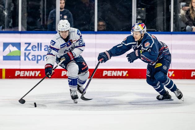 Battle for the Puck: Face-off between Alexander Ehl of Adler Mannheim, 28, and Dominik Kahun of EHC Red Bull Munich, 21 (GER), EHC Red Bull Munich vs. Adler Mannheim, Ice Hockey, DEL, 2026–2027 Season, Matchday 1, September 18, 2026 Photo: HMB Media, Heike Feiner Copyright: HMBxMedia HeikexFeiner