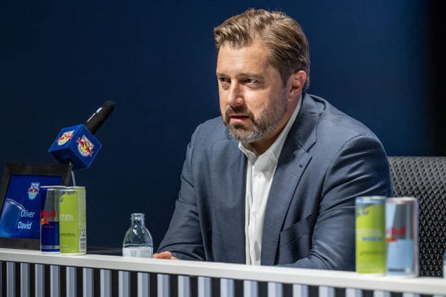 Oliver David, Head Coach, EHC Red Bull Munich, at the postgame press conference for GER, EHC Red Bull Munich vs. Adler Mannheim, ice hockey, DEL, 2026–2027 season, Matchday 1, September 18, 2026 Photo: HMB Media, Heike Feiner Copyright: HMBxMedia HeikexFeiner
