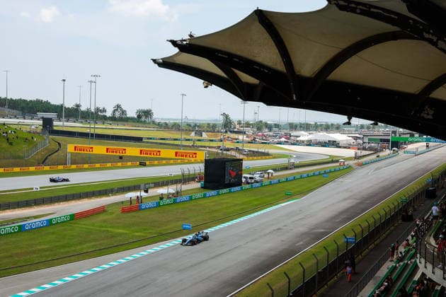 F1 - BAHRAIN GRAND PRIX IN MALAYSIA 2026 23 ALBON Alexander (tha), Williams F1 Team FW48, action during the 2026 Formula 1 Bahrain Grand Prix in Malaysia, 16th round of the 2026 Formula One World Championship, WM, Weltmeisterschaft from October 2 to 4, 2026 on the Sepang International Circuit, in Sepang, Malaysia - SepangMalaysia Copyright: xEricxAlonsox