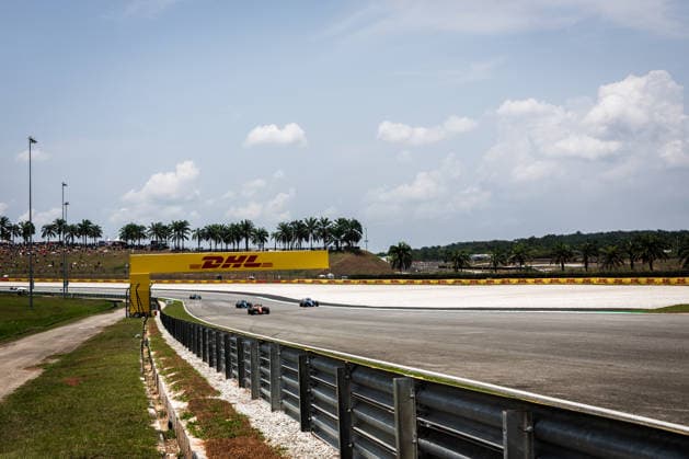 2026 Formula One Bahrain Grand Prix Sepang Circuit, Kuala Lumpur, Malaysia. 2.October.2026; Lewis Hamilton of Great Britain and Scuderia Ferrari HP during Free Practice 1 Formula One Bahrain Grand Prix Kuala Lumpur Sepang Circuit Malaysia Copyright: xJayxHiranox