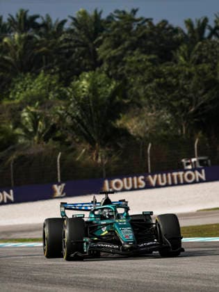 F1 - BAHRAIN GRAND PRIX IN MALAYSIA 2026 18 STROLL Lance (can), Aston Martin F1 Team AMR26, action during the 2026 Formula 1 Bahrain Grand Prix in Malaysia, 16th round of the 2026 Formula One World Championship, WM, Weltmeisterschaft from October 2 to 4, 2026 on the Sepang International Circuit, in Sepang, Malaysia - SepangMalaysia  Copyright: xXavixBonillax