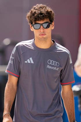 FORMULA 1 BAHRAIN GRAND PRIX IN MALAYSIA 2026 Gabriel Bortoleto (BRA) 5 Audi F1 Team in the paddock during the Formula 1 Gulf Air Bahrain Grand Prix in Malaysia 2026, Round 16 of the 2026 Formula 1 World Championship, WM, Weltmeisterschaft from 2nd - 4th October 2026 at Sepang International Circuit, Sepang, Malaysia. Credit: Robbie Hoad Every Second Media Editorial use only. All images are copyright Every Second Media Limited. No images may be reproduced without prior permission. Copyright: xIMAGO EveryxSecondxMediax ESM-2195-0242 RobbiexHoadx xEveryxSecondxMediax