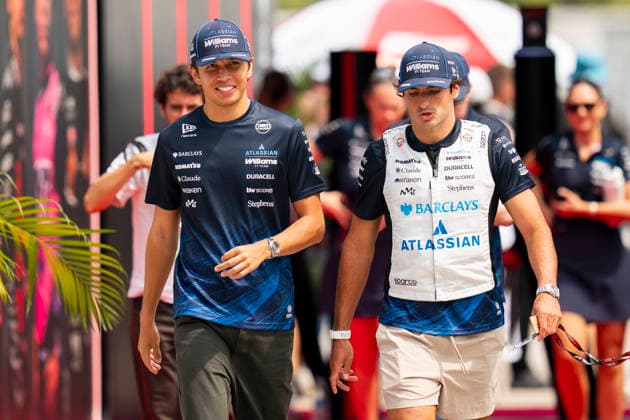 FORMULA 1 BAHRAIN GRAND PRIX IN MALAYSIA 2026 Alexander Albon (THA) 23 Williams F1 Team and Carlos Sainz (SPA) 55 Williams F1 Team in the paddock during the Formula 1 Gulf Air Bahrain Grand Prix in Malaysia 2026, Round 16 of the 2026 Formula 1 World Championship, WM, Weltmeisterschaft from 2nd - 4th October 2026 at Sepang International Circuit, Sepang, Malaysia. Credit: Robbie Hoad Every Second Media Editorial use only. All images are copyright Every Second Media Limited. No images may be reproduced without prior permission. Copyright: xIMAGO EveryxSecondxMediax ESM-2195-0253 RobbiexHoadx xEveryxSecondxMediax