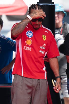 FORMULA 1 BAHRAIN GRAND PRIX IN MALAYSIA 2026 Lewis Hamilton (GBR) 44 Ferrari arriving for practice during the Formula 1 Gulf Air Bahrain Grand Prix in Malaysia 2026, Round 16 of the 2026 Formula 1 World Championship, WM, Weltmeisterschaft from 2nd - 4th October 2026 at Sepang International Circuit, Sepang, Malaysia. Credit: Robbie Hoad Every Second Media Editorial use only. All images are copyright Every Second Media Limited. No images may be reproduced without prior permission. Copyright: xIMAGO EveryxSecondxMediax ESM-2195-0257 RobbiexHoadx xEveryxSecondxMediax
