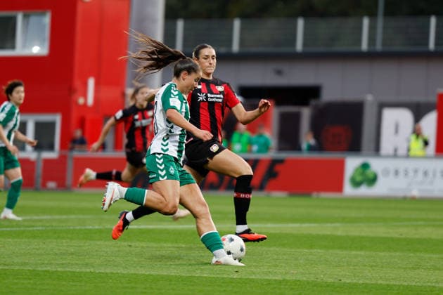 Soccer I Women s I 2026–2027 Season I Bundesliga I Bayer 04 Leverkusen vs. Werder Bremen I October 2, 2026 Luna Vanzeir 13, Werder Bremen, and Selina Ostermeier 2, Bayer 04 Leverkusen, in a duel in the penalty area at the Ulrich Haberland Stadium in Leverkusen, North Rhine-Westphalia, Germany Copyright: xLobeca CedricxSiefkerx