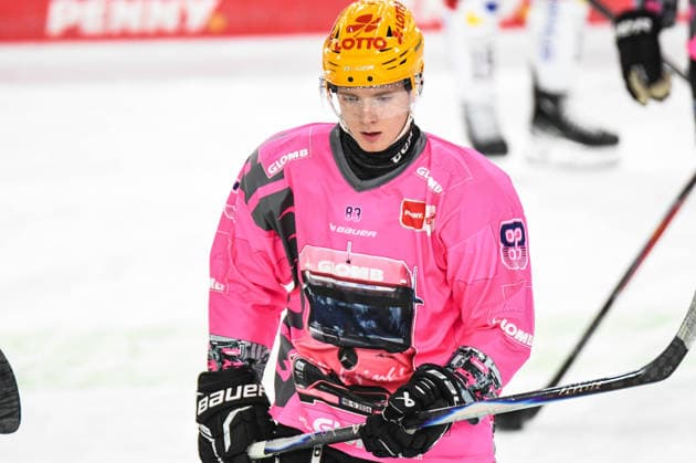 Straubing Tigers vs. Pinguins Bremerhaven, Ice Hockey, German Ice Hockey League, Penny DEL, Matchday 5, 2026–2027 Season, October 2, 2026, Florian Reinwald, Pinguins Bremerhaven, Men s Ice Hockey, German Ice Hockey League, Penny DEL, Matchday 5, 2026–2027 Season on October 2, 2026, at the Eisstadion am Pulverturm, Straubing Tigers (blue) vs. Pinguins Bremerhaven (white)