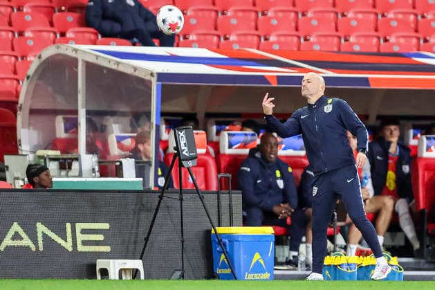 England v Slovakia - UEFA U21, U 21 EURO 2027 Qualifier Lee Carsley, manager of England U21s, throws the dead ball to help keep play moving during the UEFA Under 21 Championship Qualifiers Group D match between England Under 21s and Slovakia at the bet365 Stadium in Stoke-on-Trent, on October 2, 2026. Stoke-on-Trent Staffordshire United Kingdom Copyright: xMIxNewsx originalFilename:fletcher-englandu261002_npxTN