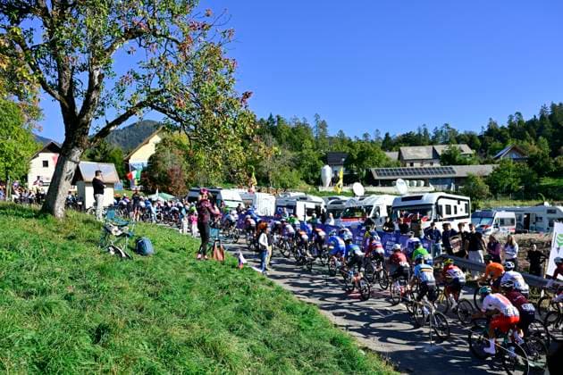 UEC 2026 Road European Championships Ljubljana 03 10 2026 LJUBLJANA, SLOVENIA - OCTOBER 03 : Illustration picture of the peloton during the Men Junior cycling road race of the 2026 UEC Road European Championships Ljubljana. An UCI Continental Championships cycling race of 110,5 km with start and finish in Sencur on October 3, 2026 in Ljubljana, Slovenia, 03 10 2026 Ljubljana Slovenia  Copyright: xJanxDexMeuleneirx