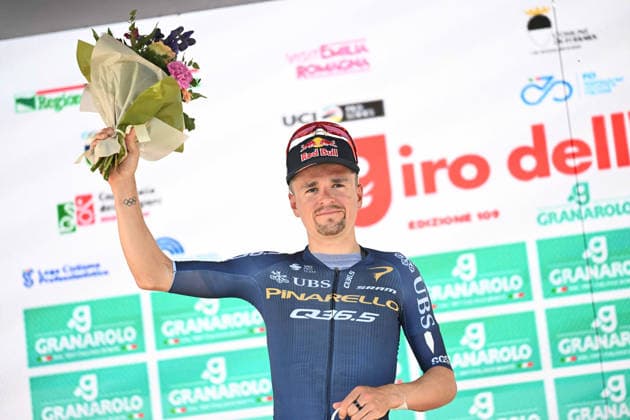 03-10-2026 Giro Dell emilia; 2026, Pinarello - Q36.5; Pidcock, Thomas; Bologna - San Luca;
