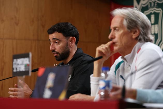 Porto, Portugal, October 3: Bruno Fernandes of Portugal and Portugal s head coach, Jorge Jesus, during the press conference ahead of the UEFA Nations League 2026–27 League Phase Matchday 4 match between Portugal and Norway at Estádio do Dragão in Porto, Portugal Copyright: HMBxMedia JoaquimxFerreira