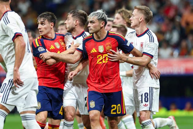October 3, 2026, Oviedo, Asturias, Spain: Pedri of Spain looks on during the UEFA Nations League 2026 27 group phase match between Spain and Czech Republic at Carlos Tartiere stadium on October 03, 2026, in Oviedo, Spain. Spain V Czech Republic - UEFA Nations League 2026 27 Group A3 MD3 - ZUMAa181 20261003_zaa_a181_090 Copyright: xIrinaxR.xHx