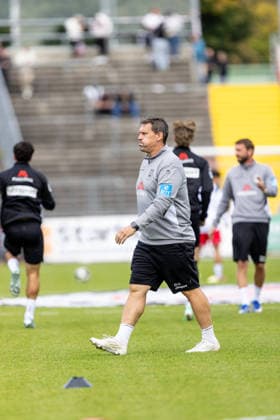 KSV Hessen Kassel vs. SSV Ulm 1846 Soccer, Regionalliga Southwest, Matchday 10, Auestadion Kassel, October 3, 2026, Oliver Unsöld, SSV Ulm 1846 Soccer, Assistant Coach KSV Hessen Kassel vs. SSV Ulm 1846 Soccer, Regionalliga Southwest, Matchday 10, Auestadion Kassel, October 3, 2026. Photo by Lucca Fundel, Kassel Auestadion, Hesse, Germany