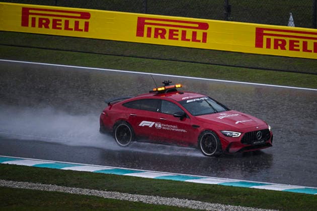 F1 - BAHRAIN GRAND PRIX IN MALAYSIA 2026 Safety car under wet condition during the 2026 Formula 1 Bahrain Grand Prix in Malaysia, 16th round of the 2026 Formula One World Championship, WM, Weltmeisterschaft from October 2 to 4, 2026 on the Sepang International Circuit, in Sepang, Malaysia - SepangMalaysia Copyright: xALBERTOxVIMERCATIx