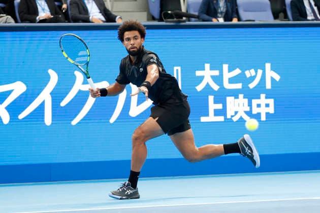 October 4, 2026, Tokyo, Japan: Arthur Fils (France) returns a shot against Valentin Vacherot (Monaco) during their quarterfinal match at the Kinoshita Group Japan Open Tennis Championships at Ariake Colosseum in Tokyo. The tournament runs from September 29 to October 6. Vacherot won 7-5, 4-6, 6-4. Tokyo Japan - ZUMAm191 20261004_aap_m191_125 Copyright: xRodrigoxReyesxMarinx