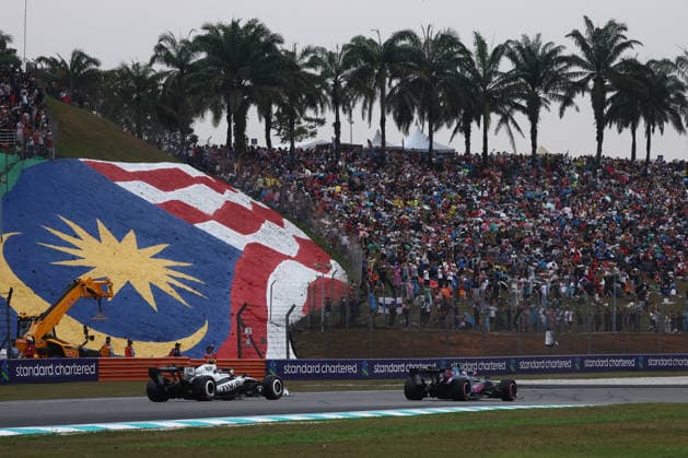 F1 Bahrain Grand Prix In Malaysia SEPANG, MALAYSIA - OCTOBER 4: Franco Colapinto of Alpine and Valtteri Bottas of Cadillac during the Formula 1 Bahrain Grand Prix at Sepang International Circuit in Sepang, Malaysia on October 4, 2026. Jakub Porzycki Anadolu Sepang Malaysia. Editorial use only. Please get in touch for any other usage.  Copyright: x2026xAnadoluxJakubxPorzyckix