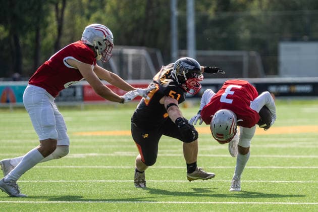 AMERICAN FOOTBALL - IFAF EC, AUT vs BEL SALZBURG,AUSTRIA,04.OCT.26 - AMERICAN FOOTBALL - IFAF European Championship, EM, Europameisterschaft Austria vs Belgium. Image shows Nathan Pollart (BEL) and Jonas Dachs-Wiesinger (AUT).  GEPAxpictures xJulioxArellano