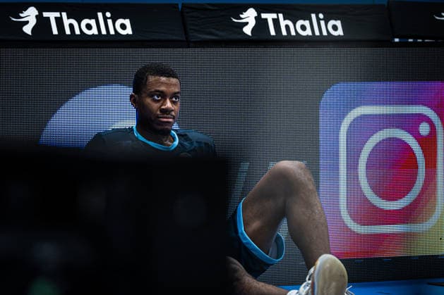 easyCredit BBL Phoenix Hagen vs. SKYLINERS Frankfurt, Hagen, October 4, 2026, Ischelandhalle Hagen, Nahiem Alleyne 4, SKYLINERS, SG during warm-ups easyCredit BBL Phoenix Hagen vs. SKYLINERS Frankfurt, Hagen, October 4, 2026, Ischelandhalle Hagen Copyright: xBEAUTIFULxSPORTS Piepenstockx