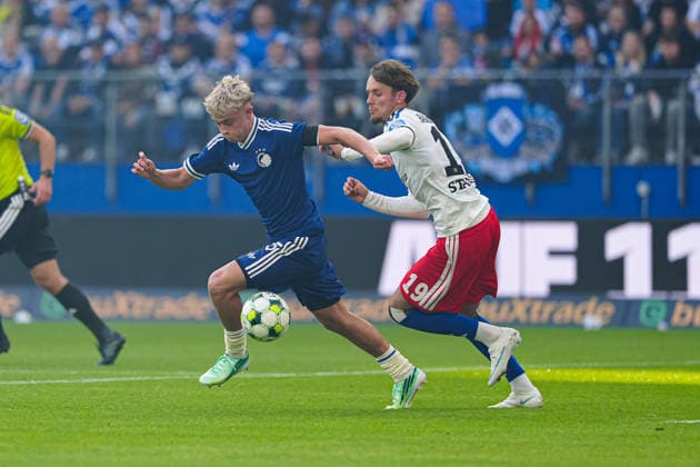 Gunnar Orri Olsen, FC Copenhagen, 45; Otto Stange, Hamburger SV, 19 GER; Hamburger SV vs. FC Copenhagen, soccer, friendly match, 2026–2027 season, October 4, 2026 GER, Hamburger SV vs. FC Copenhagen, soccer, friendly match, 2026–2027 season, October 4, 2026, Hamburg Copyright: xEibner-Pressefoto MarcelxvonxFehrnx EP_MFN