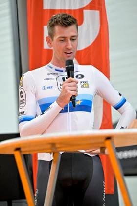 Cycling and Coffee - Lotto Intermarche - Charles Liegeois THIMISTER, BELGIUM - OCTOBER 04 : Aerts Toon (BEL) of Lotto Intermarche during the Cycling and Coffee - Lotto Intermarche - Charles Liegeois Fan Day on October 4, 2026 in Thimister, Belgium, 04 10 2026 ( Thimister Belgium Copyright: xSesx