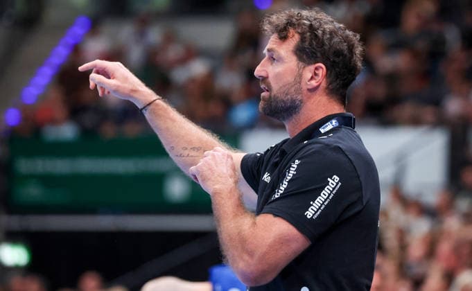 October 4, 2026, Germany, Stuttgart, Opel HBL, 2026–2027 Bundesliga, TVB Stuttgart vs. TBV Lemgo Lippe, TBV Coach Florian Kehrmann