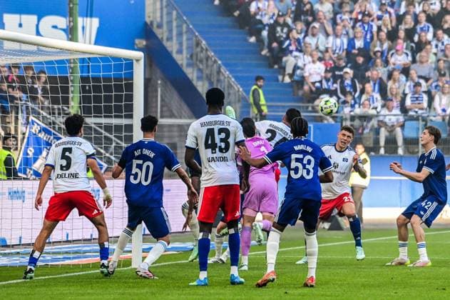 Nicolai Remberg (HSV) scores with a header to make it 2-0; Diant Ramaj, Xander Poulsen; Copenhagen; Germany; Hamburg; Volksparkstadion; soccer; Bundesliga 1; friendly; Hamburger SV vs. FC Copenhagen