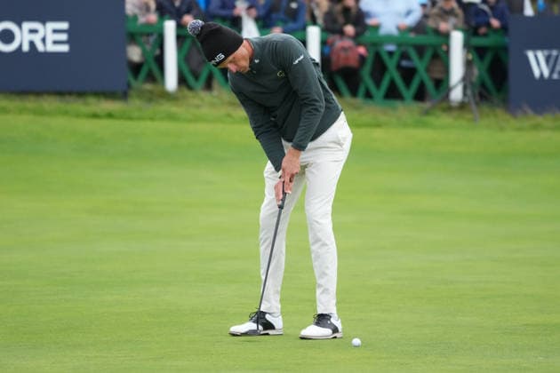 RECORD DATE NOT STATED 4th October 2026; Old Course at St Andrews, Mount Melville, Scotland; DP World Tour Golf, Alfred Dunhill Links Championship, Final Day; Adrian Meronk putts on the 18th hole at The Old Course at St Andrews and leads the tournament on 20 under par AlecxBrown