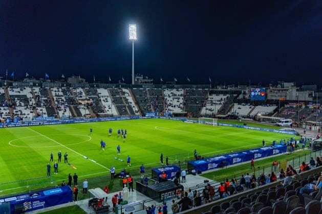 Nations League, Group A, Matchday 4, Greece vs. Germany at Toumba Stadium in Thessaloniki. Toumba Stadium before kickoff: spectators, fans, stands, floodlights, field. Copyright: xBahhoxKarax