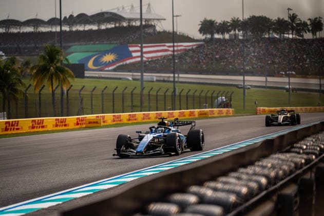 F1 - BAHRAIN GRAND PRIX IN MALAYSIA 2026 23 ALBON Alexander (tha), Williams F1 Team FW48, action during the 2026 Formula 1 Bahrain Grand Prix in Malaysia, 16th round of the 2026 Formula One World Championship, WM, Weltmeisterschaft from October 2 to 4, 2026 on the Sepang International Circuit, in Sepang, Malaysia - SepangMalaysia Copyright: xALBERTOxVIMERCATIx
