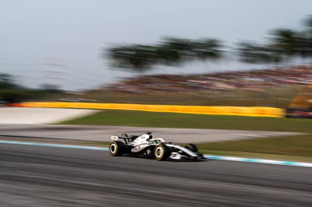 F1 - BAHRAIN GRAND PRIX IN MALAYSIA 2026 11 PEREZ Sergio (mex), Cadillac F1 Team MAC-26, action during the 2026 Formula 1 Bahrain Grand Prix in Malaysia, 16th round of the 2026 Formula One World Championship, WM, Weltmeisterschaft from October 2 to 4, 2026 on the Sepang International Circuit, in Sepang, Malaysia - SepangMalaysia Copyright: xALBERTOxVIMERCATIx