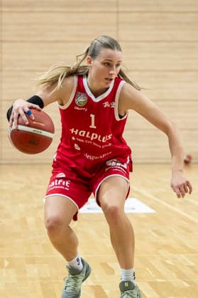 Toyota DBBL 2026–2027 HalFit Lions vs. TK Hannover Halle Saale, Germany, October 4, 2026. Pictured: Lee Volker Halle with the ball, Halle Saale swh Arena, Saxony-Anhalt, Germany