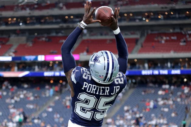 October 4, 2026, Houston, Texas, U.S: Dallas Cowboys cornerback Joey Porter Jr. (25) warms up prior to the NFL, American Football Herren, USA regular season game between the Houston Texans and the Dallas Cowboys at Reliant Stadium in Houston, TX on October 4, 2026. NFL 2026 - Dallas Cowboys Vs Houston Texans - ZUMAw137 20261004_aap_w137_015 Copyright: xErikxWilliamsx