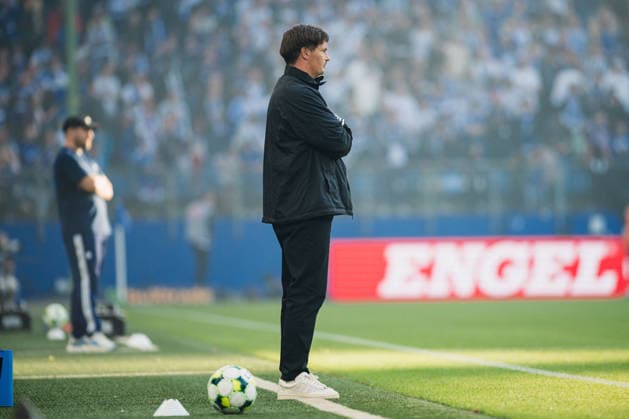 Friendly Match: Hamburger SV vs. FC Copenhagen, October 4, 2026; Merlin Polzin, Head Coach of Hamburger SV Soccer; Friendly Match: Hamburger SV vs. FC Copenhagen on October 4, 2026, at the Volksparkstadion, Hamburg. DFL regulations prohibit any use of photographs as image sequences and or quasi-video. Copyright: xBEAUTIFULxSPORTS Tonhäuserx