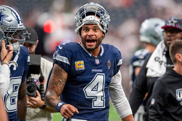 October 4, 2026: Dallas Cowboys quarterback Dak Prescott (4) prior to a game between the Dallas Cowboys and the Houston Texans in Houston, TX. .. CSM NFL, American Football Herren, USA 2026: Cowboys Vs Texans OCT 04  - ZUMAc04_ 20261004_zma_c04_057 Copyright: xTraskxSmithx