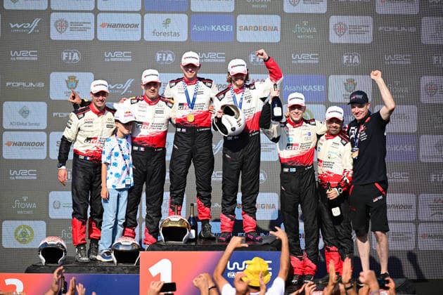 FIA WRC, Motorsport Rallye, WM 2026: Rally Italia Sardegna - Day 4 Sebastien Ogier (FRA) and Vincent Landais (FRA), Oliver Solberg (SWE) and Elliott Edmondson (GBR),Sami Pajari (FIN) and Marko Salminen (FIN), during the FIA WRC RALLY ITALIA SARDEGNA in Alghero, Italy on 1-4 October, 2026. Alghero Sardinia Italy Copyright: xFedericoxManonix originalFilename:manoni-notitle261004_npmUz