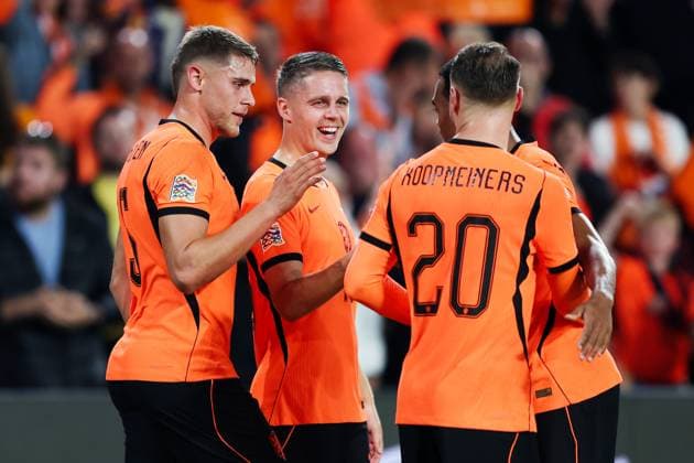 EINDHOVEN - (lr) Micky van de Ven of the Netherlands, Joey Veerman of the Netherlands, Teun Koopmeiners of the Netherlands, and Ryan Gravenberch of the Netherlands celebrate the 1-0 during the UEFA Nations League match between the Netherlands and Serbia at the Philips Stadium on October 4, 2026, in Eindhoven, the Netherlands. SONNY LENSEN ANP xVIxANPxSportx xxANPxIVx 571520745 originalFilename: 571520745