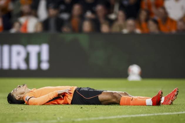EINDHOVEN - Tijjani Reijnders of the Netherlands lies on the ground during the UEFA Nations League match between the Netherlands and Serbia at the Philips Stadium on October 4, 2026, in Eindhoven, the Netherlands. KOEN VAN WEEL ANP xVIxANPxSportx xxANPxIVx 571525922 originalFilename: 571525922