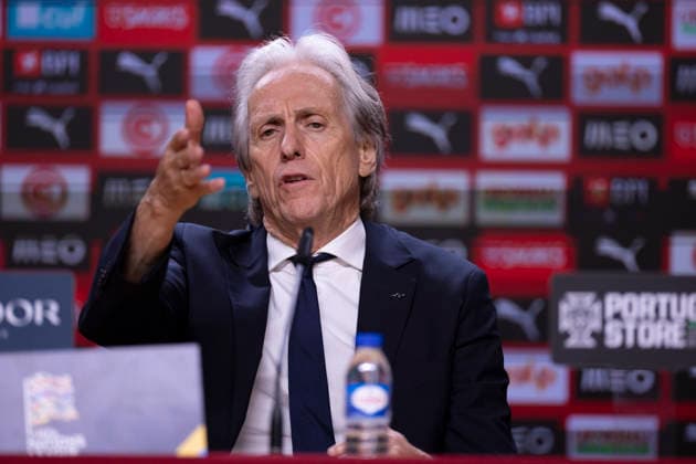 October 4, 2026, Porto, Porto, Portugal: PORTO, 04 OCTOBER - Jorge Jesus head coach of Portugal national team, Nationalteam is seen on the press conference, PK, Pressekonferenz after the game during the Portugal x Norway match for the UEFA Nations League 2026 at Estadio do Dragao on October 04, 2026 Porto Portugal - ZUMAl192 20261004_zsp_l192_049 Copyright: xMiguelxLemosx