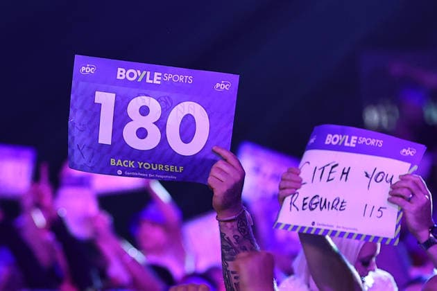 2026 BOYLE Sports World Grand Prix Fans hold up signs during the 2026 Boyle Sports World Grand Prix Final at Mattioli Arena, Leicester, United Kingdom on 4 October 2026 Credit: Ryan Crockett Every Second Media Editorial use only. All images are copyright Every Second Media Limited. No images may be reproduced without prior permission. Copyright: xIMAGO EveryxSecondxMediax ESM-2198-0102 RyanxCrockettx xEveryxSecondxMediax
